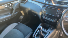 Nissan Qashqai 1.3 DiG-T N-Connecta 5dr Petrol Hatchback